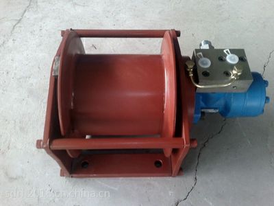 工業車輛多功能化改造 叉車、挖掘機、修井機等設備加裝卷揚與液壓絞車配件指南